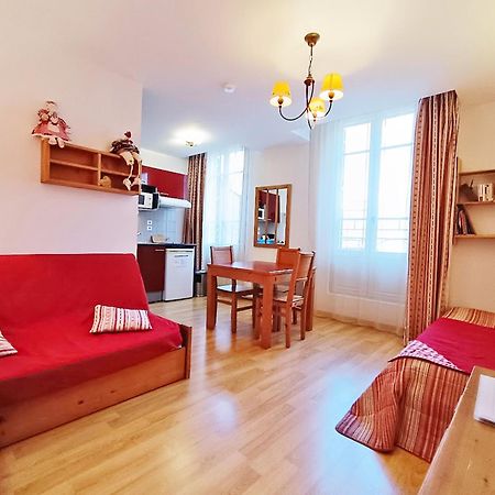 Le Bouquetin, Studio, Centre Luchon, Wifi, Casier A Skis, Ascenseur, 3 Personnes Bagnères-de-Luchon Zewnętrze zdjęcie
